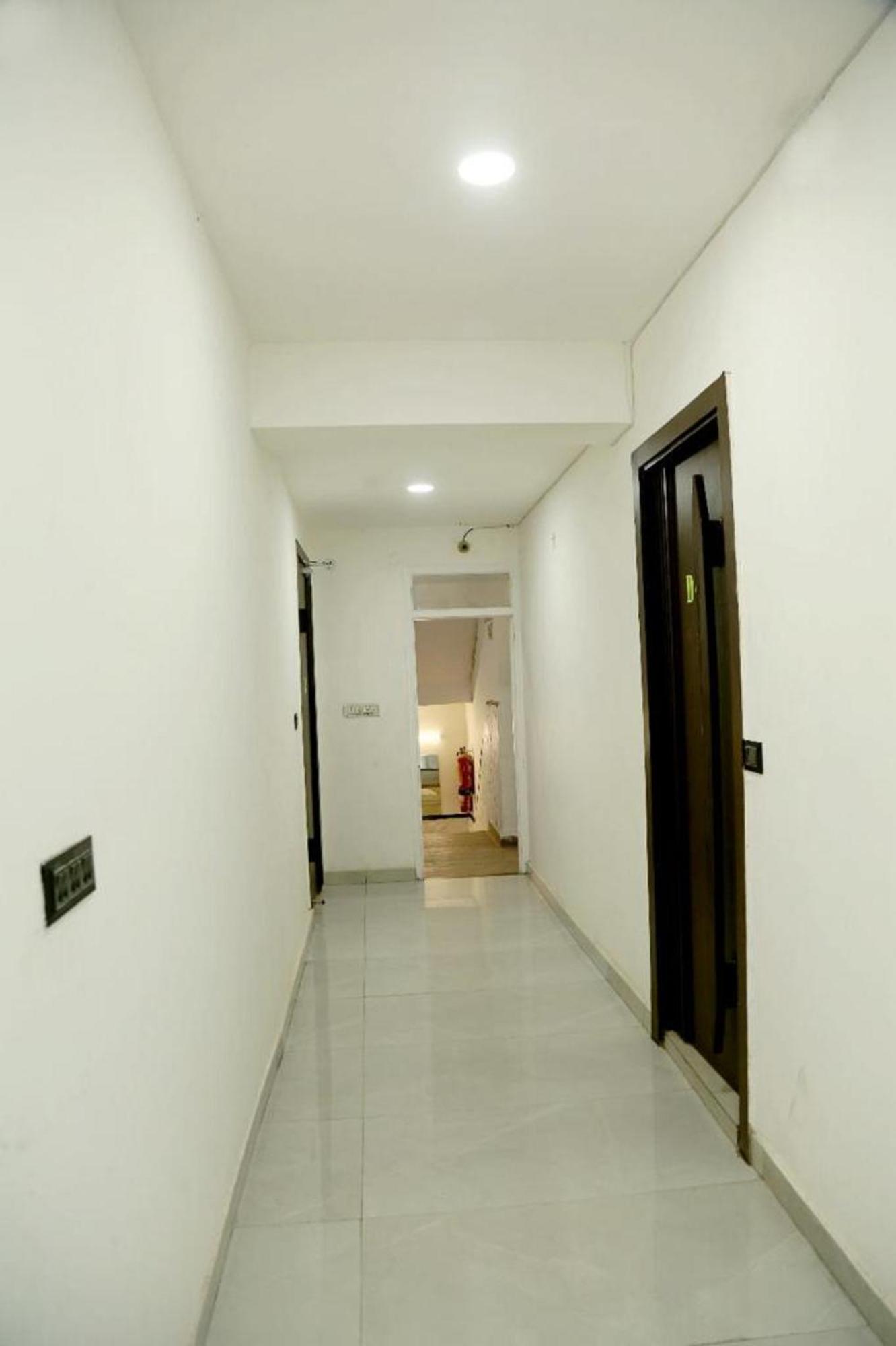 Bunk Hostel Delhi Best Backpacking Accommodation Нью-Делі Екстер'єр фото