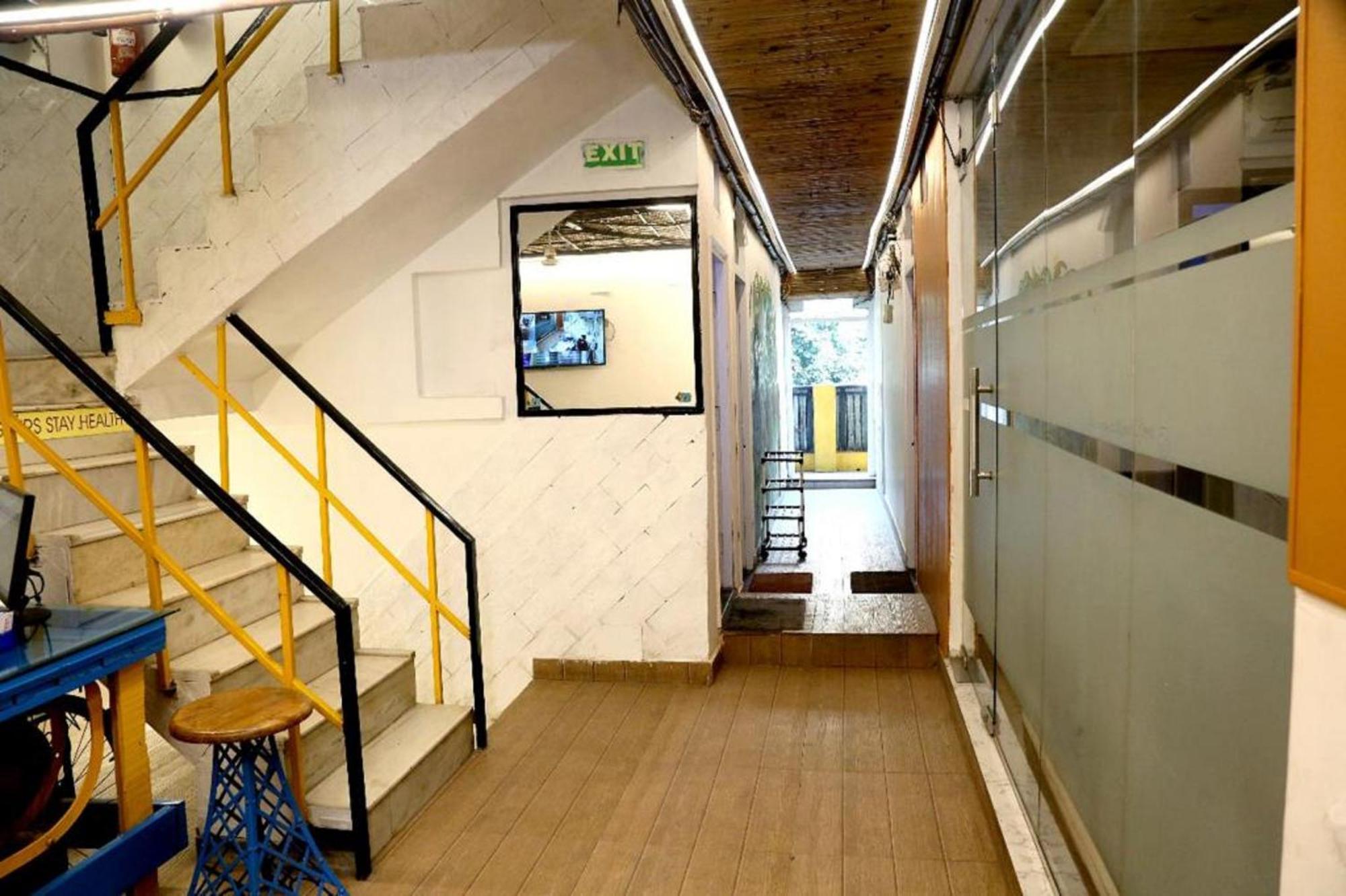 Bunk Hostel Delhi Best Backpacking Accommodation Нью-Делі Екстер'єр фото