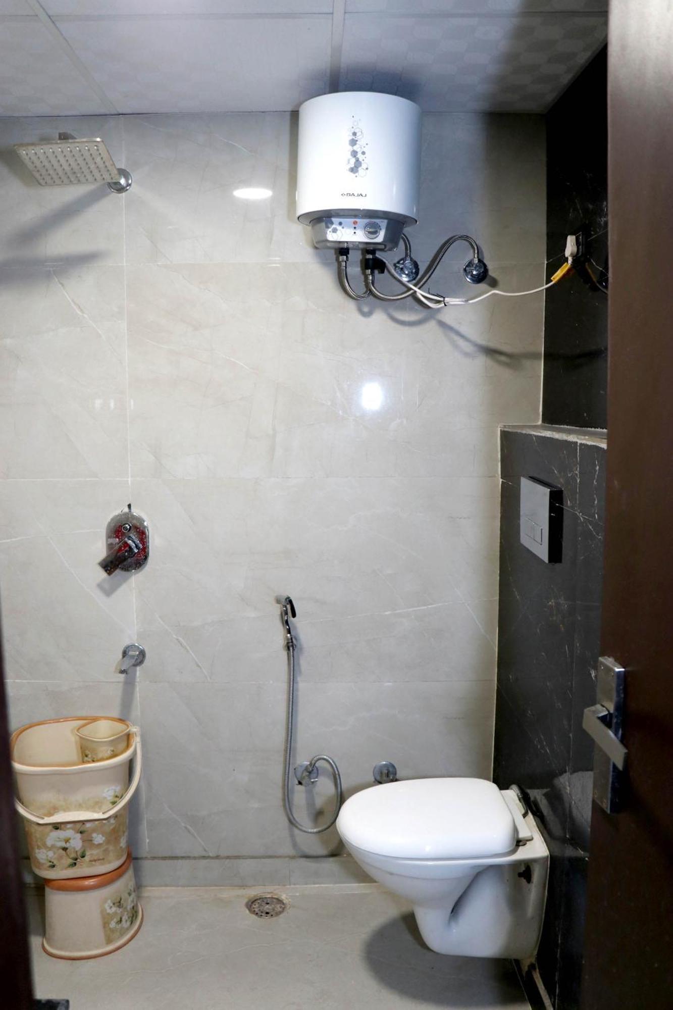 Bunk Hostel Delhi Best Backpacking Accommodation Нью-Делі Екстер'єр фото